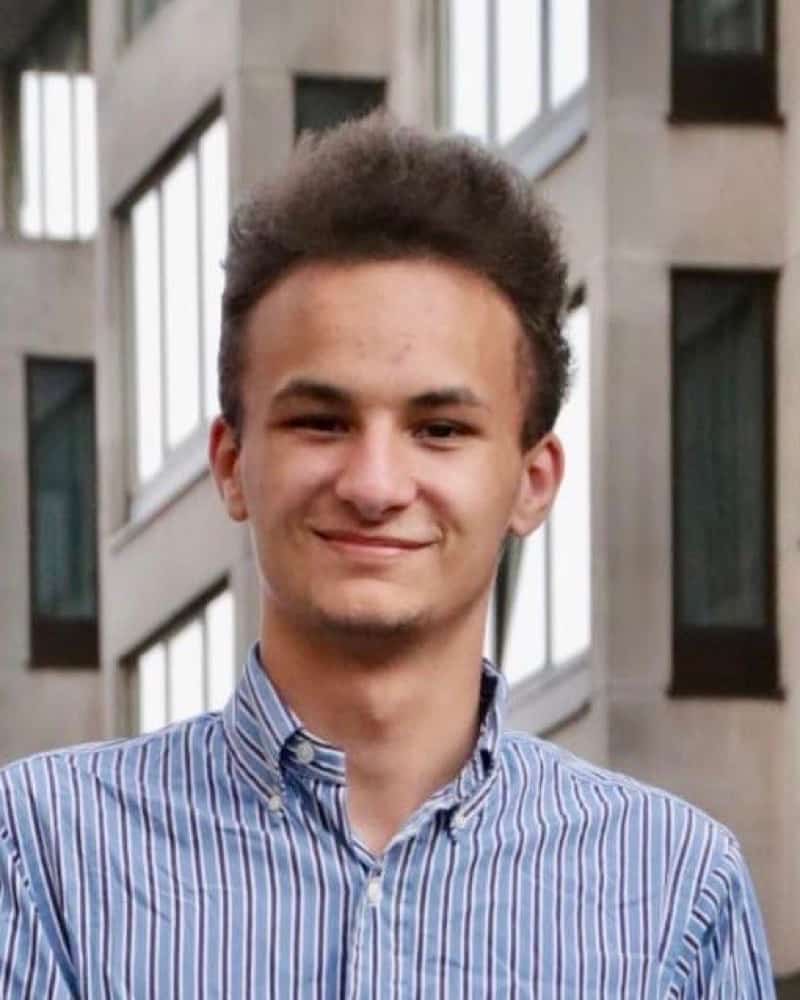 Porträt von Lukas Hoene