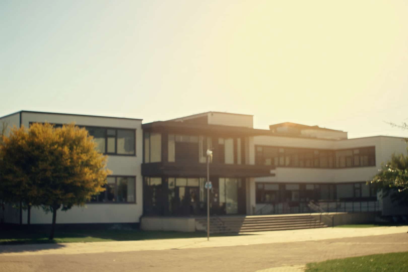 Ein Schulgebäude